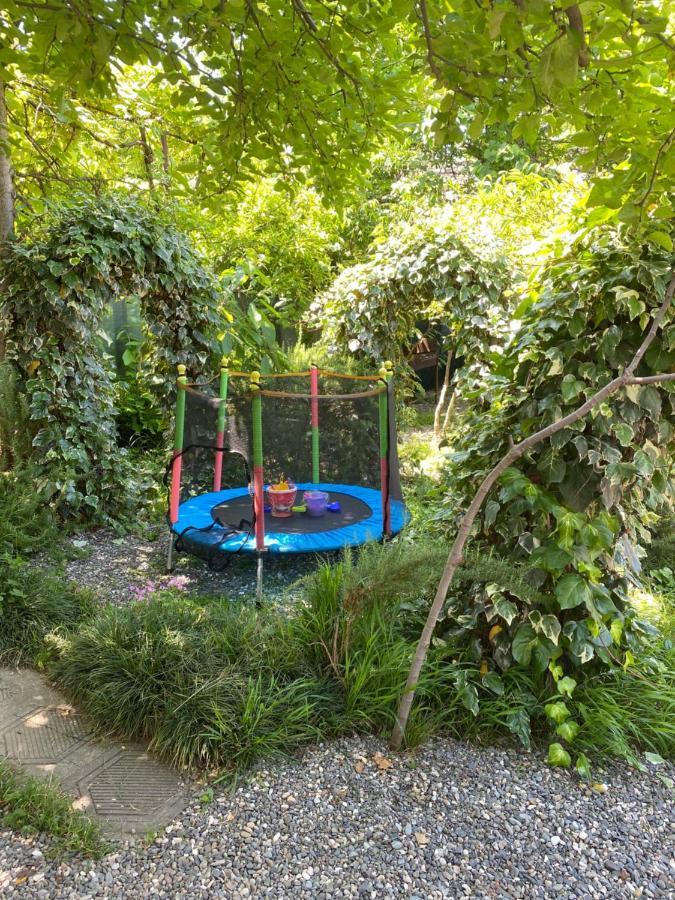Гостевой Дом «Green Garden» Soechoemi Buitenkant foto